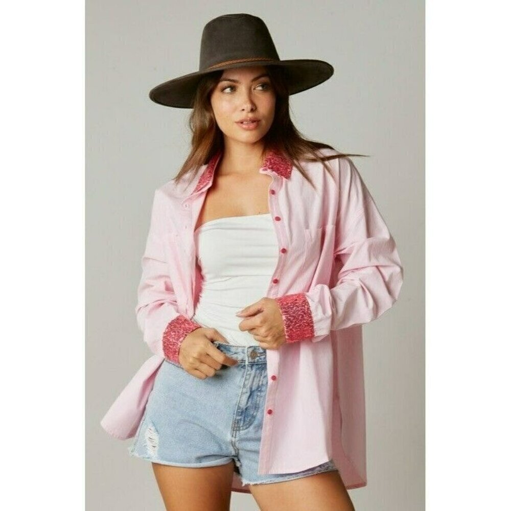 Fantastic Fawn Made My Day Smile Sequin Outline Patch Shirt in Pink